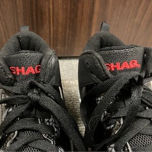 SHAQ Black Mid Tops Youth Size 3